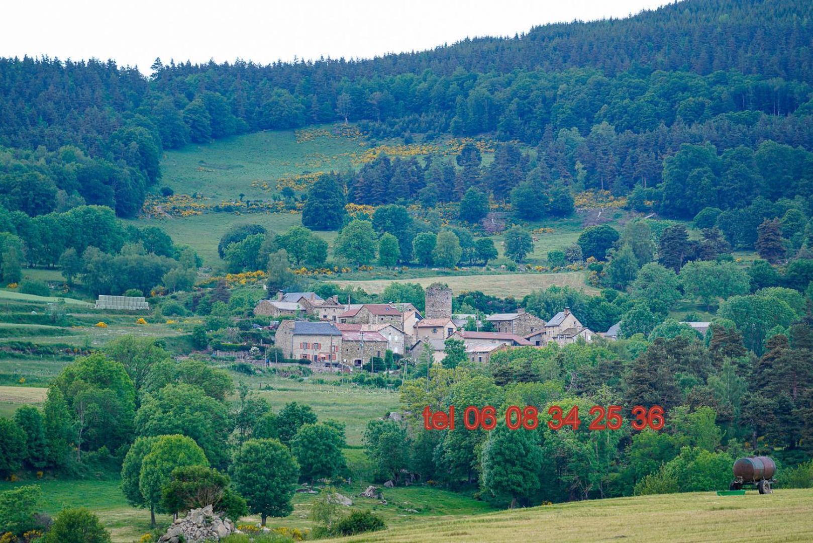 gite les ducs Mialanes Extérieur photo